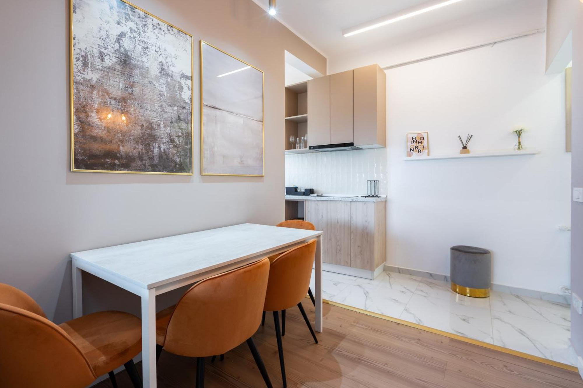 Sunset - Luxury Studio On Calea Victoriei Bucureşti Eksteriør bilde